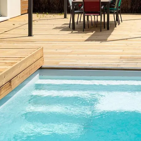 Du Mousse Piscine Chauffee, Σπίτι διακοπών