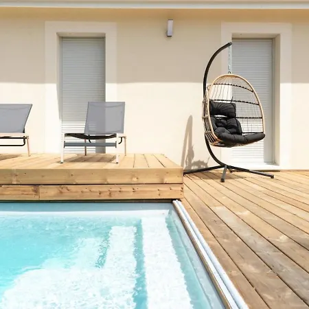 Feriehus Du Mousse Piscine Chauffee, *
